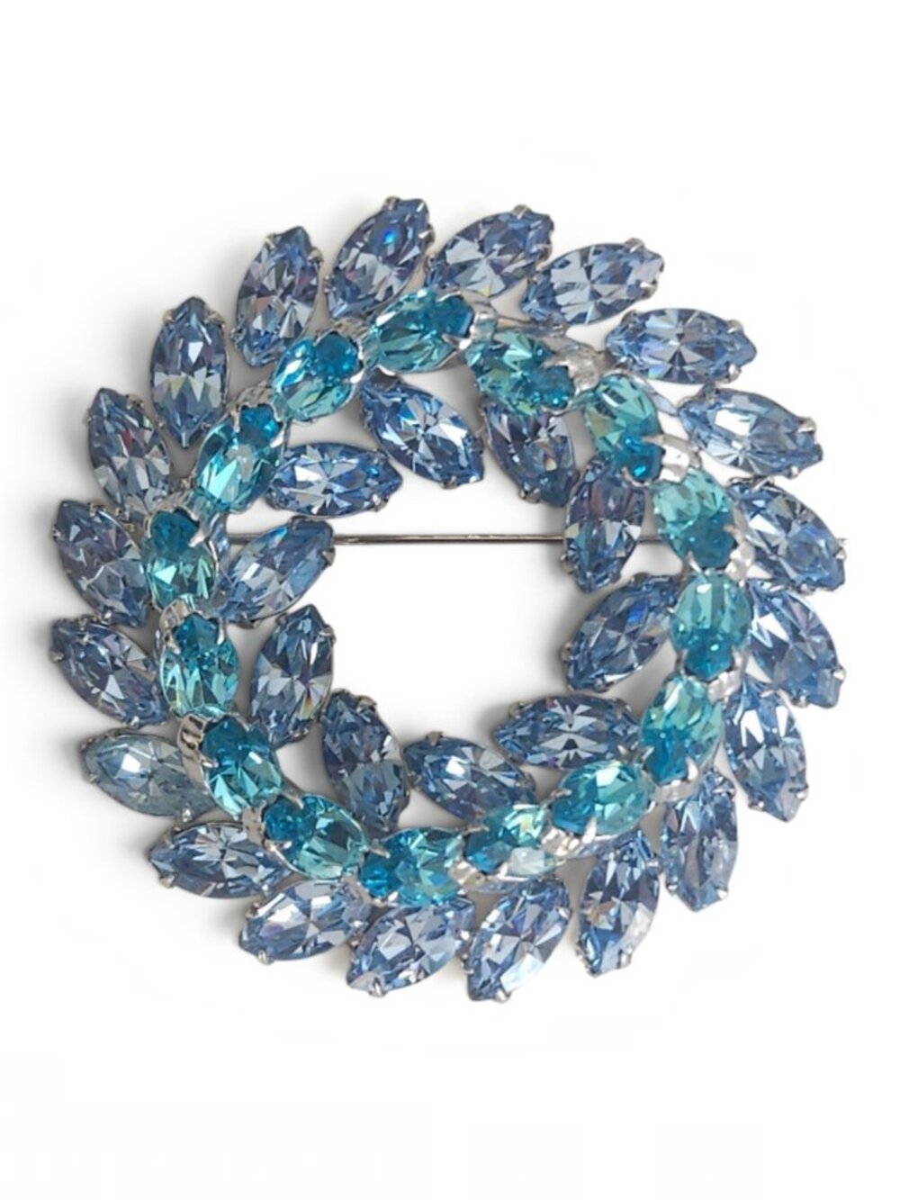 Vintage Weiss Signed Blue Rhinestone Circle Wreath Brooch